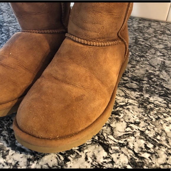 Ugg Boots - Picture 4 of 8